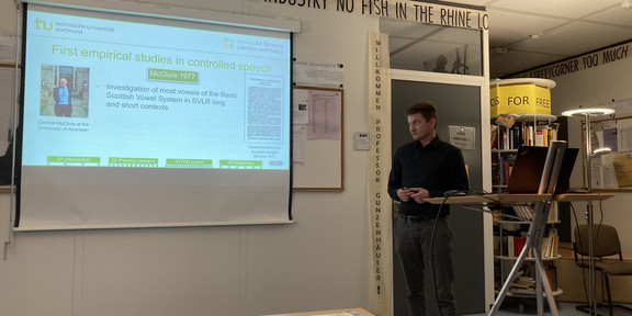 ISLK-Vortragsreihe Mitglied des ISLK vor eigener Präsentation