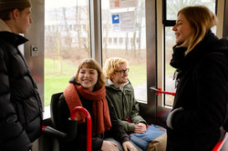Studierende am Campus